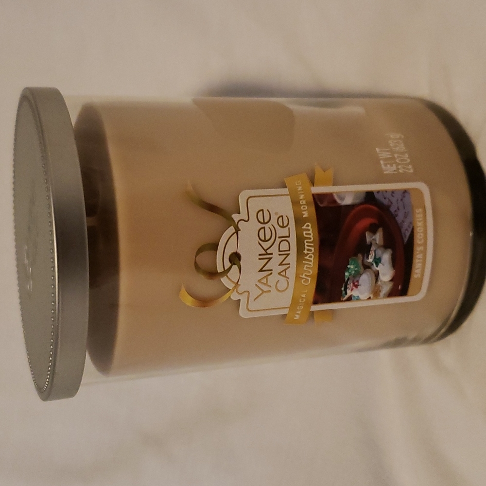 Yankee Candle Santa's Cookies 2 Wick Tumbler 22 Ounce NEW